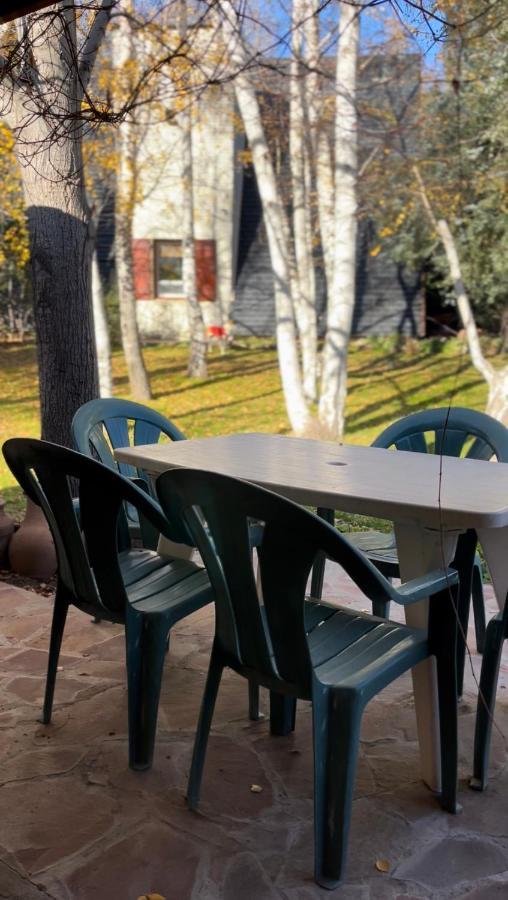 El Colibri Cabanas De La Naturaleza Trelew Exterior photo